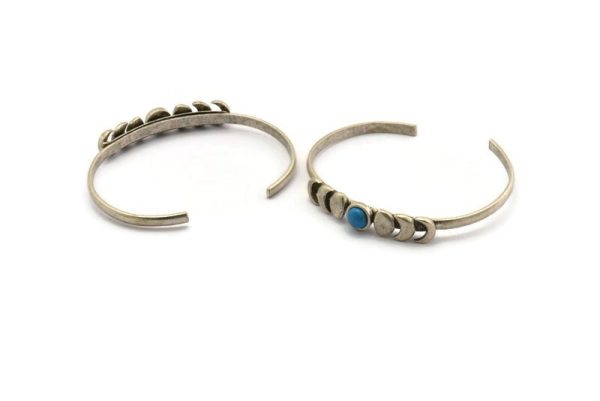 Silver Moon Cuff,  Antique Silver Plated Brass Moon Phases Cuff Stone Setting With 1 Pad - Pad Size 6mm N1342 H1031 Online Hot Sale - Image 3